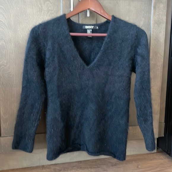 Dkny Sweaters - 🖤DKNY Angora sweater 🤍